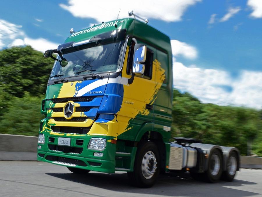  Mercedes-Benz Actros 2546 6x2 (MP3) 2011 года  (BR) (фото 3 из 18)